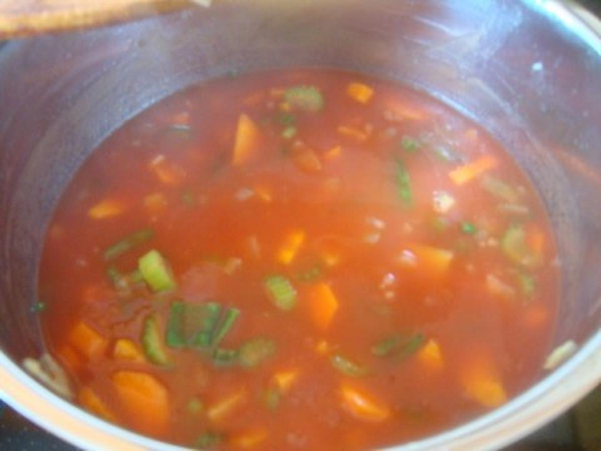 leichte Gemüsesuppe auf Tomatenbasis - Rezept - Bild Nr. 7