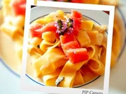 Nudeln mit Gorgonzola Sösschen und Lachsstreifen - Rezept