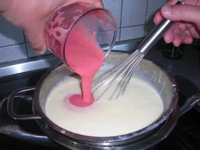 Erdbeereiscreme fluffig (EisdielenQualität) - Rezept - Bild Nr. 6