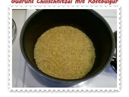 Fleisch: Chilischnitzel mit Röstbulgur und asiat. Tomatensoße - Rezept - Bild Nr. 4