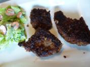 Leber, mariniert, paniert, gewokt und mit Salat - Rezept