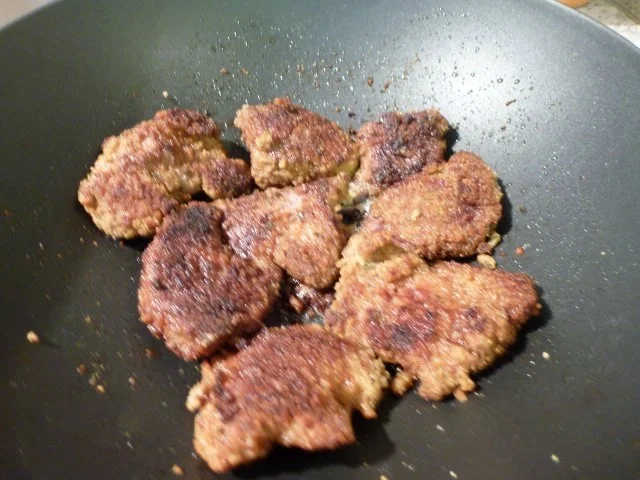 Leber, mariniert, paniert, gewokt und mit Salat - Rezept - Bild Nr. 6