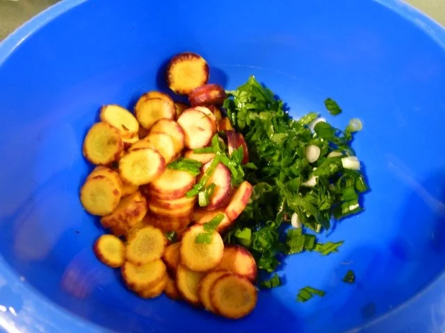 Leber, mariniert, paniert, gewokt und mit Salat - Rezept - Bild Nr. 8