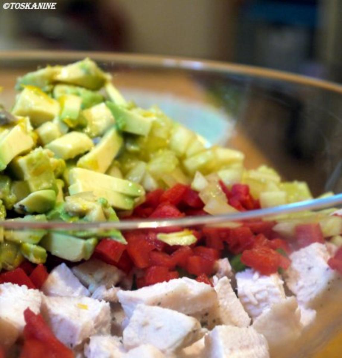 Reissalat mit Hühnchen und Avocado - Rezept - Bild Nr. 9