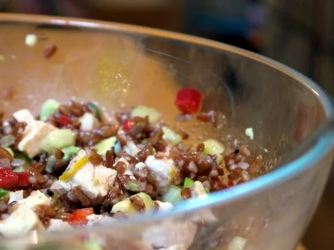 Reissalat mit Hühnchen und Avocado - Rezept - Bild Nr. 10