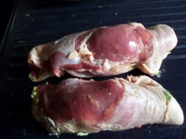 Gulasch und Roulade von der Heidschnucke - Rezept - Bild Nr. 3