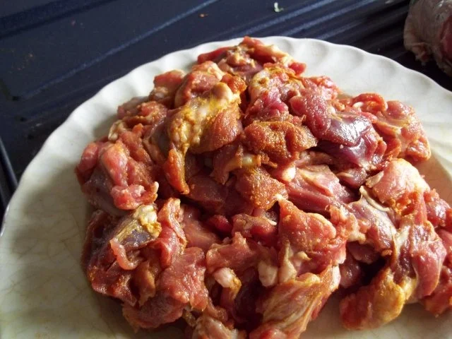 Gulasch und Roulade von der Heidschnucke - Rezept - Bild Nr. 4