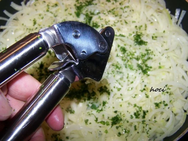 Zwiebelauflauf inspiriert von Miss Ellie's RZ - Rezept - Bild Nr. 4