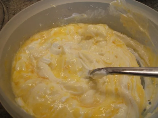 Dessert: Kirsch - Mangoquark-Dessert mit Schokosahne - Rezept - Bild Nr. 4