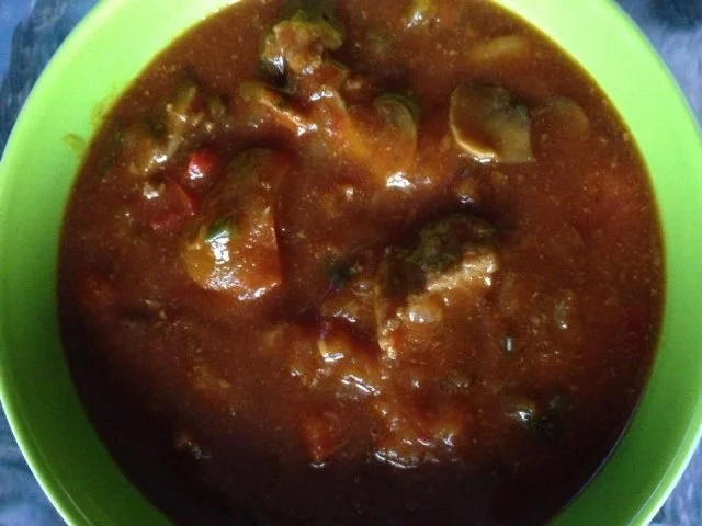 Rezept: Low Carb Gulaschsüppchen Low Carb Gulaschsüppchen - Rezept