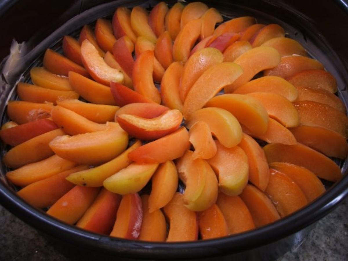 Backen: Aprikosenkuchen "verkehrt" - Rezept - Bild Nr. 3