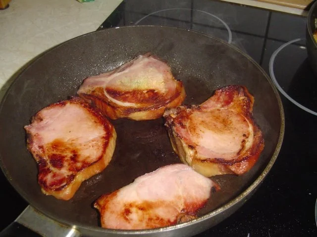 Ripperl mit Bratkartoffel - Rezept - Bild Nr. 4