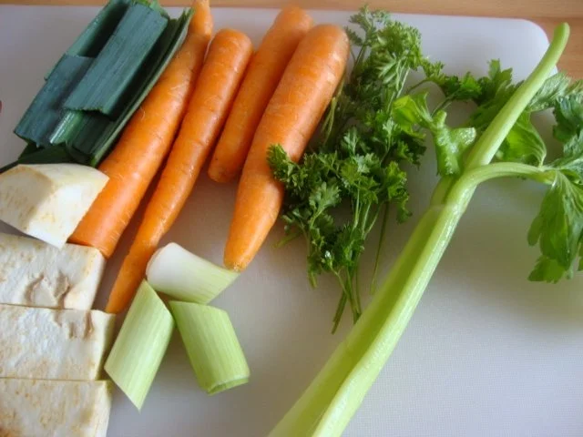 Rezept: Grundrezept für Hühnersuppe Bild Nr. 4 Grundrezept für Hühnersuppe - Rezept - Bild Nr. 4