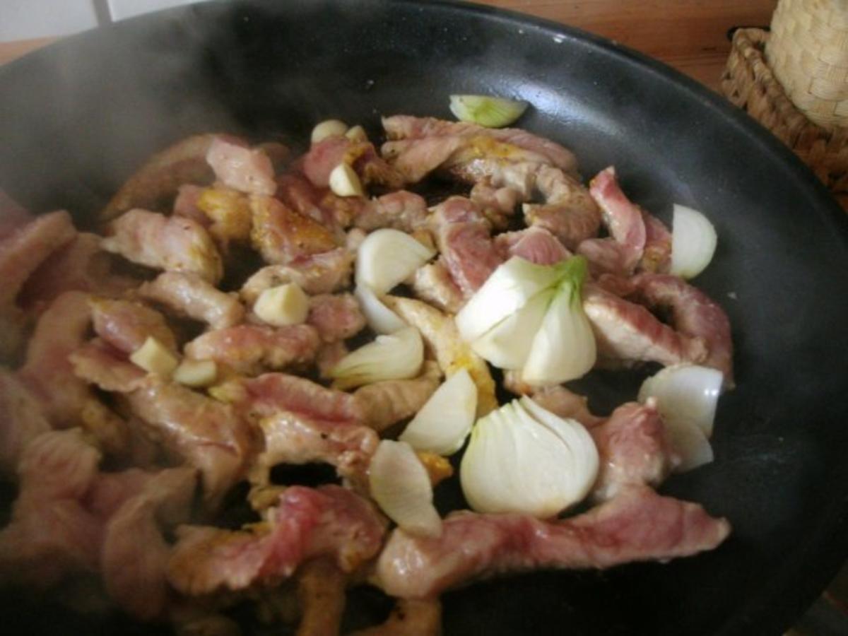 Schweinefleischpfanne mit Paprika - Rezept - Bild Nr. 4
