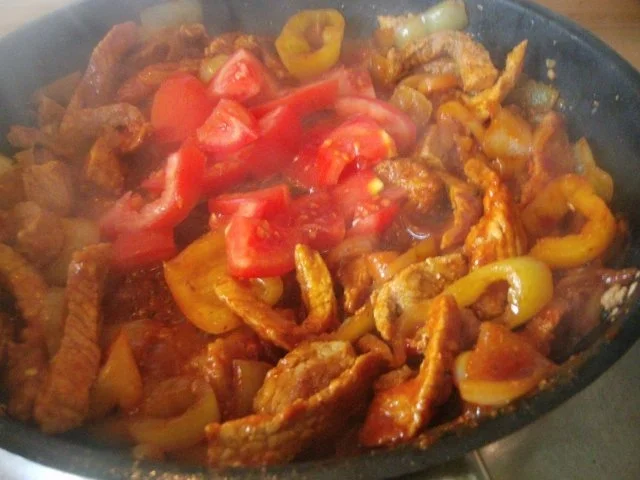 Schweinefleischpfanne mit Paprika - Rezept - Bild Nr. 10