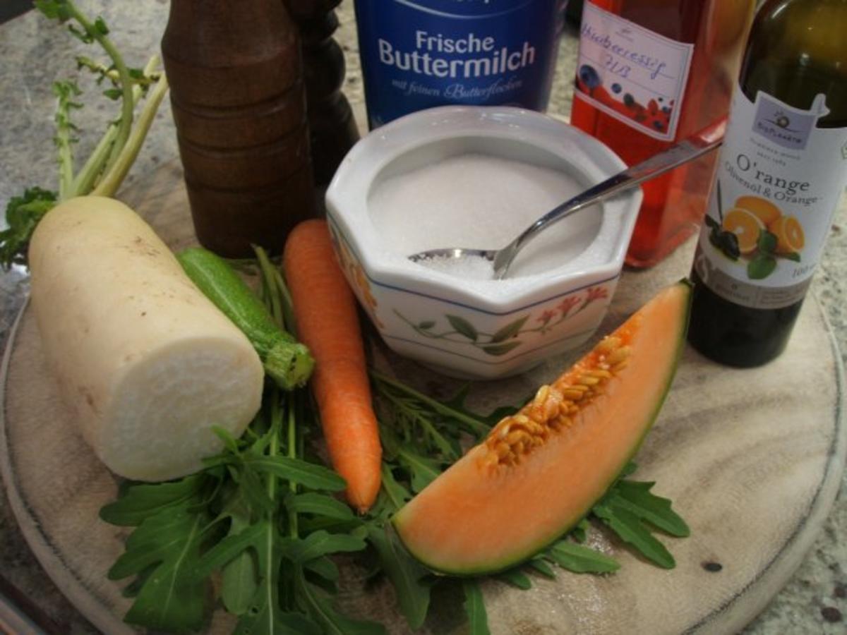 Salate: Frischer Rohkostsalat mit Buttermilchdressing - Rezept - Bild Nr. 2
