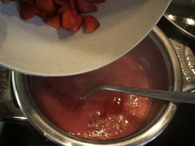 Backen: Vielfrucht-Torte ohne Backen - Rezept - Bild Nr. 9