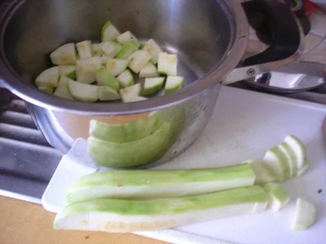 Nürnberger Rostbratwürste mit Rahm Spinat und Zucchini-Kartoffelstampf - Rezept - Bild Nr. 6