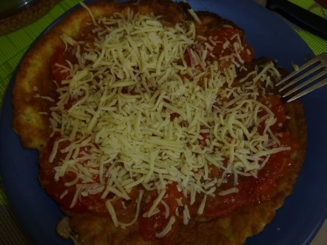 Pfannkuchen mit Tomaten gefüllt - Rezept