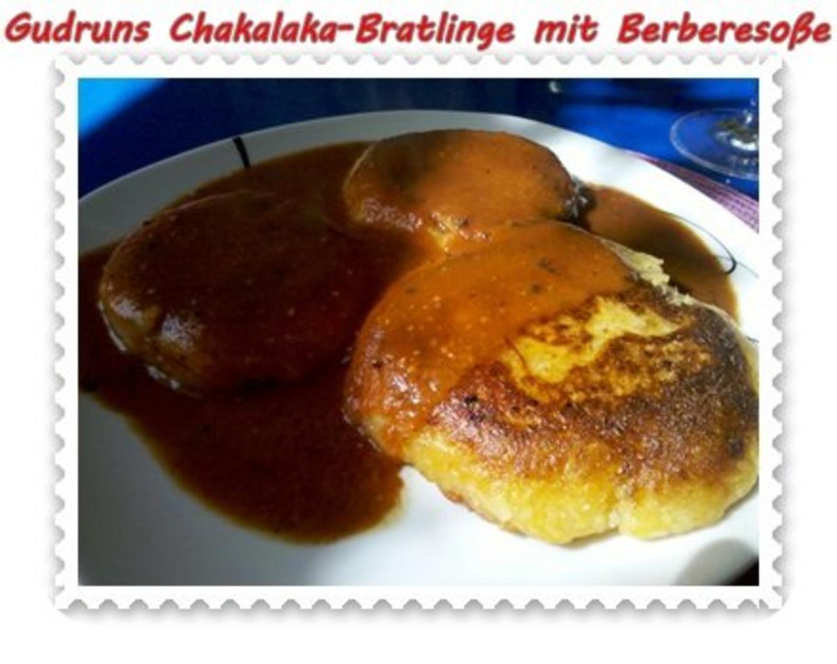 Kartoffeln: Chakalaka-Bratlinge mit Berbere-Tomatensoße - Rezept