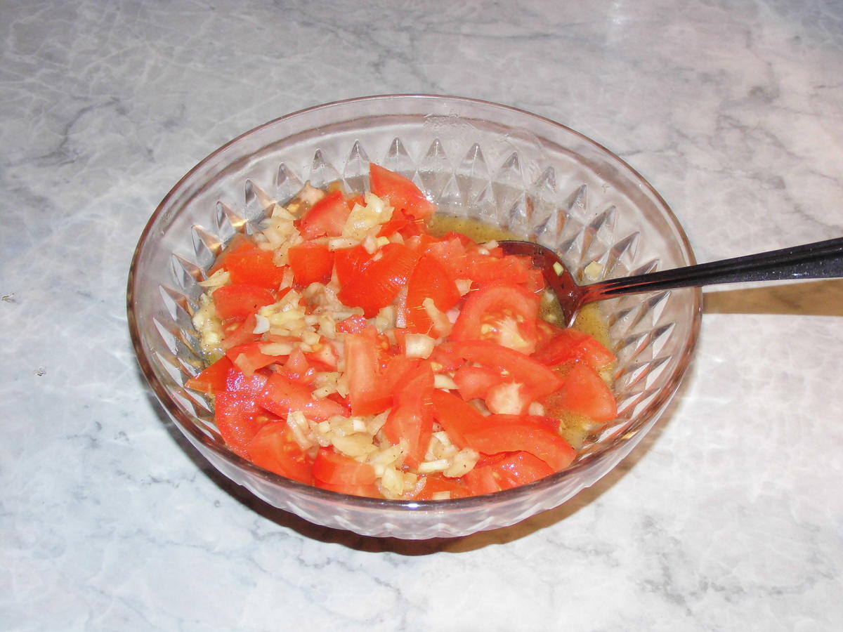 Oma's Tomatensalat - Rezept - Bild Nr. 9