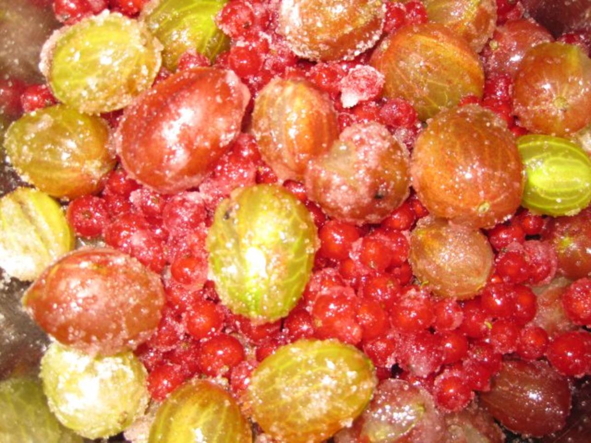Stachelbeeren-Johannisbeeren-Marmelade - Rezept - Bild Nr. 3