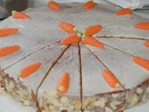 Rezept: Schweizer Rübli Torte Schweizer Rübli Torte - Rezept