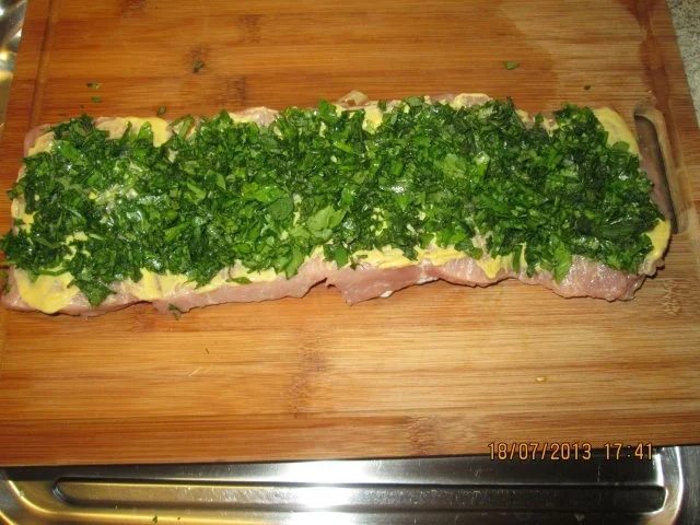 Roulade: Kräuterroulade vom Schweine-Lachsbraten - Rezept - Bild Nr. 8