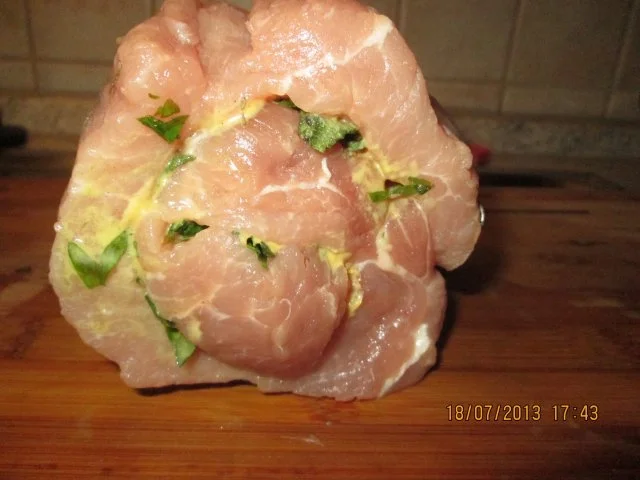 Roulade: Kräuterroulade vom Schweine-Lachsbraten - Rezept - Bild Nr. 9