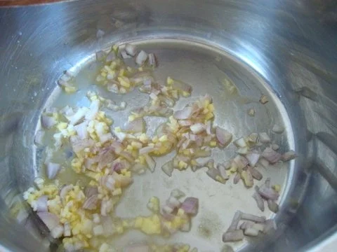 Kürbissuppe aus Kürbispüree, asiatisch angehaucht - Rezept - Bild Nr. 9