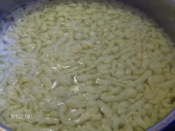 Rezept: Spätzleteig Spätzleteig - Rezept