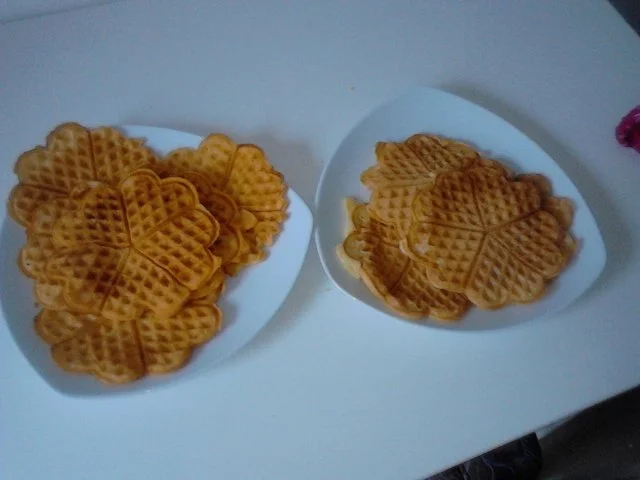 Rezept: Saftig lockere Waffeln Saftig lockere Waffeln - Rezept