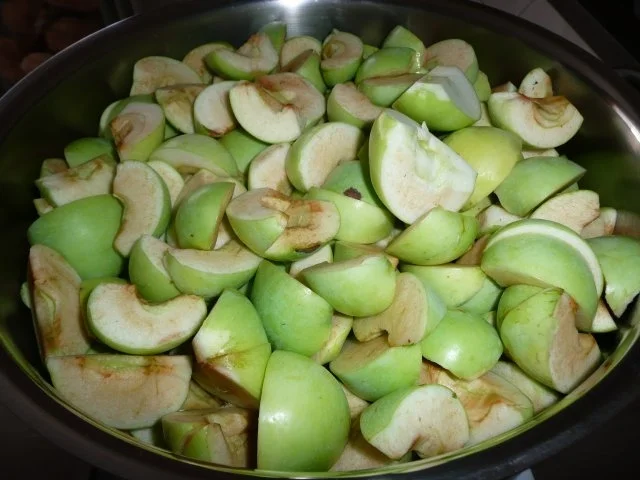 Rezept: Apfelmus aus Jakobsäpfeln 7 Gläser Bild Nr. 2 Apfelmus aus Jakobsäpfeln 7 Gläser - Rezept - Bild Nr. 2