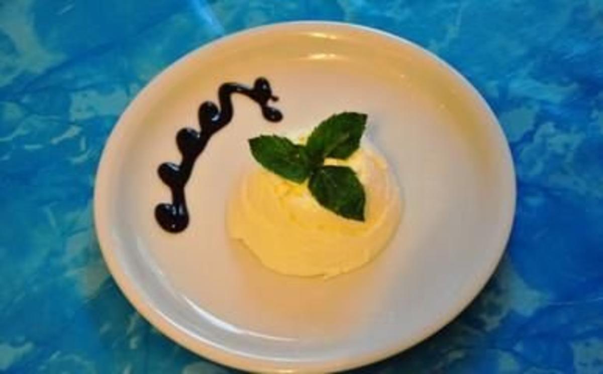 Dessert:Joghurt-Zitronenmousse - Rezept