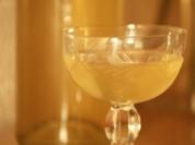 Liköre: Rhabarberlikör mit Vanille - Rezept