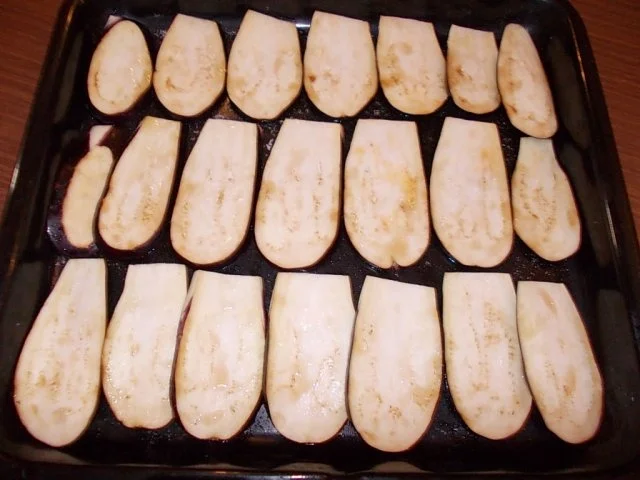 Rezept: Gefùllte Aubergine Bild Nr. 2 Gefùllte Aubergine - Rezept - Bild Nr. 2