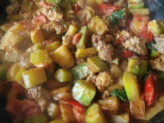 Rezept: +++ Zucchini - Hack - Pfanne +++ Bild Nr. 14 +++ Zucchini - Hack - Pfanne +++ - Rezept - Bild Nr. 14