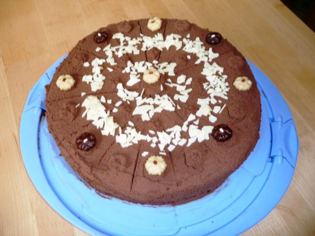 Schokoladen-Marzipan-Torte - Rezept