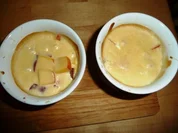 Rezept: Nektarinen unter Marzipanhaube Nektarinen unter Marzipanhaube - Rezept