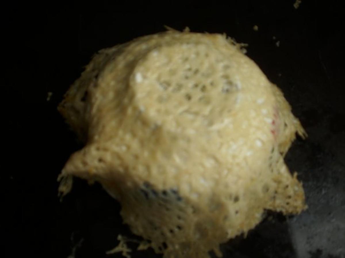 Pikante Garnelen in der Parmesanhippe - Rezept - Bild Nr. 4