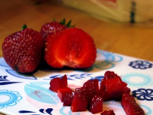 Lavendeltarte mit marinierten Erdbeeren - Rezept - Bild Nr. 8
