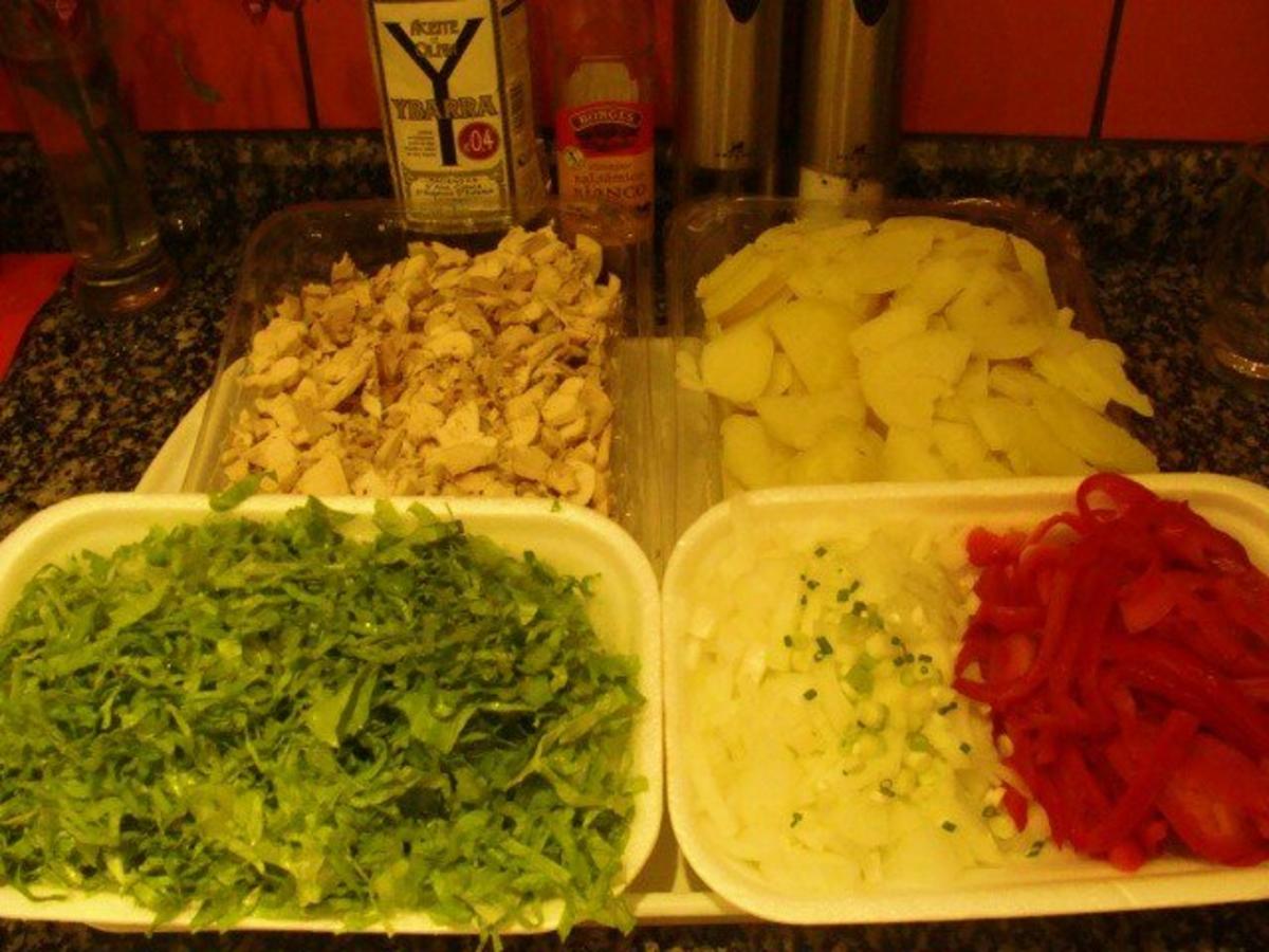 Salat : Eingebrannter Kartoffel - Escarola -Hähnchenfleischsalat - Rezept - Bild Nr. 4