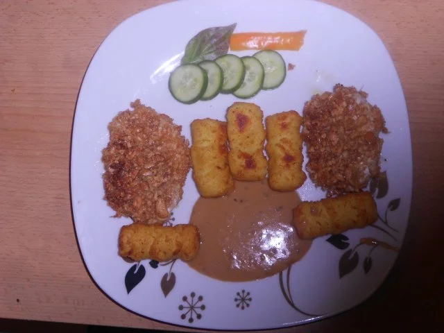 Hähnchensteak in Ingwer- Erdnussmantel - Rezept