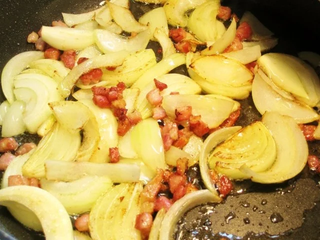 Rezept: Reste-Pfanne mit Nudeln... Bild Nr. 4 Reste-Pfanne mit Nudeln... - Rezept - Bild Nr. 4