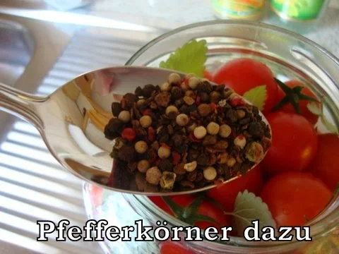 Kirschtomaten - würzig eingelegt - Rezept - Bild Nr. 6