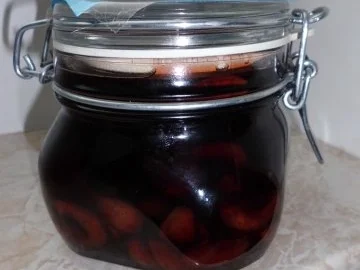 Rezept: Liköre: Kirschlikör "Pikantia" Bild Nr. 5 Liköre: Kirschlikör "Pikantia" - Rezept - Bild Nr. 5