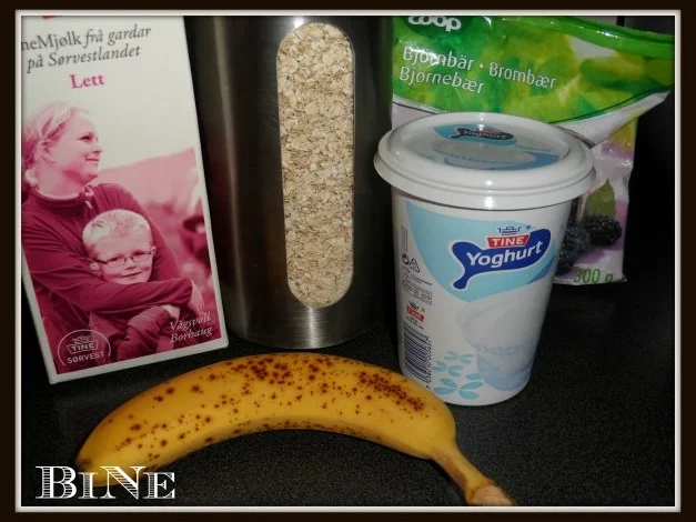 Rezept: BiNe` S BROMBEER - BANANEN SMOOTHIE Bild Nr. 2 BiNe` S BROMBEER - BANANEN SMOOTHIE - Rezept - Bild Nr. 2