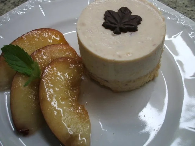 Rezept: Dessert: Nektarinen-Pannacotta mit marinierten Nektarinen Dessert: Nektarinen-Pannacotta mit marinierten Nektarinen - Rezept