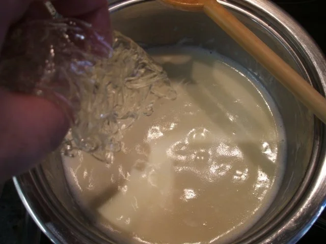 Rezept: Dessert: Nektarinen-Pannacotta mit marinierten Nektarinen Bild Nr. 6 Dessert: Nektarinen-Pannacotta mit marinierten Nektarinen - Rezept - Bild Nr. 6