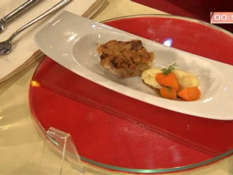 Knuspriges vom Spanferkel mit Pastinakengemüse  a la Buchholz (Frank Buchholz) - Rezept